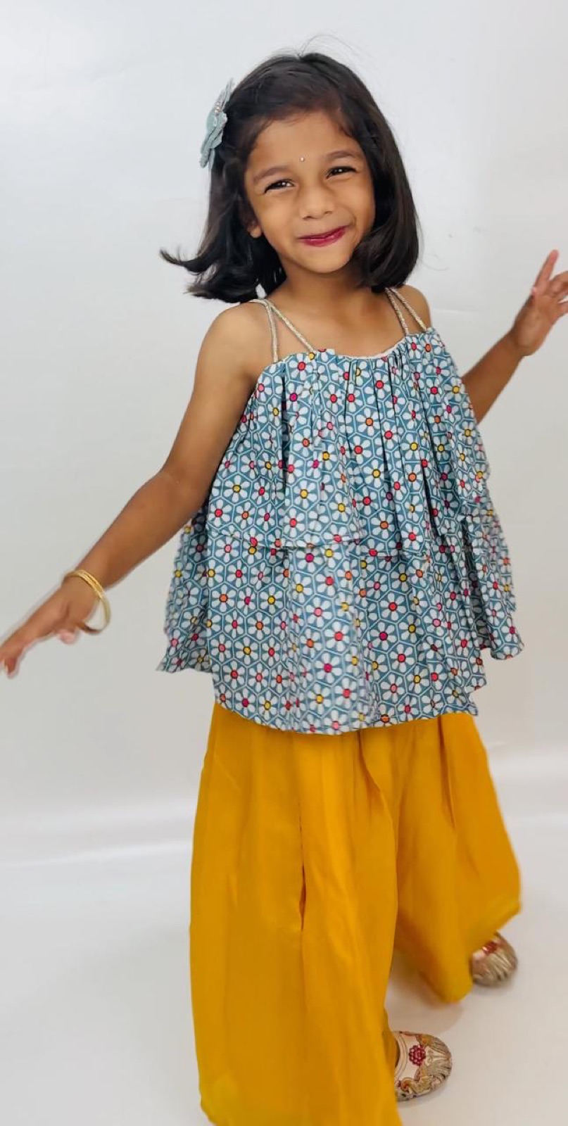 The Mustard & Marigold Edit look 3